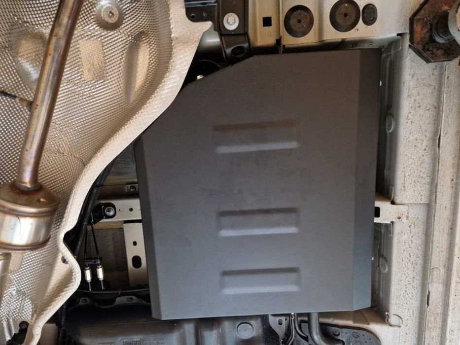 Метална кора под резервоар AdBlue Citroen Dispatch 2020г – 2025г