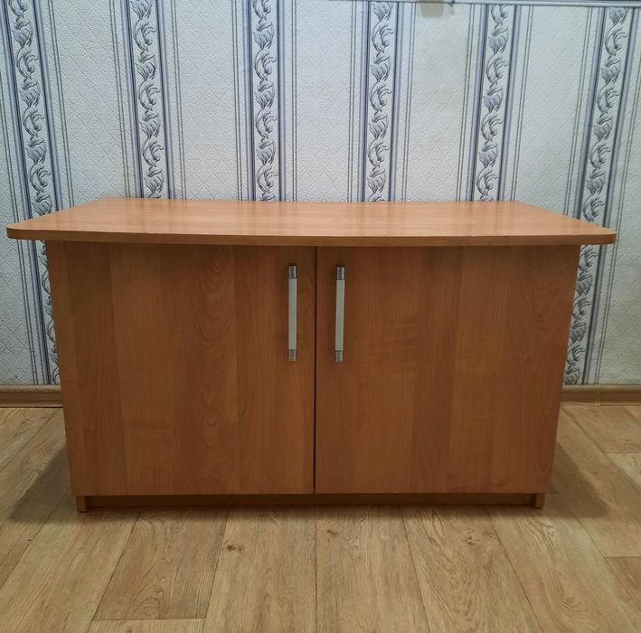 Тумбочка под аквариум