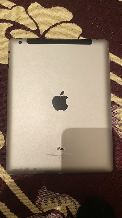 Айпад 4 32gd.