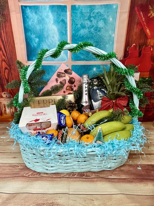 Корзины подарки коробки боксы