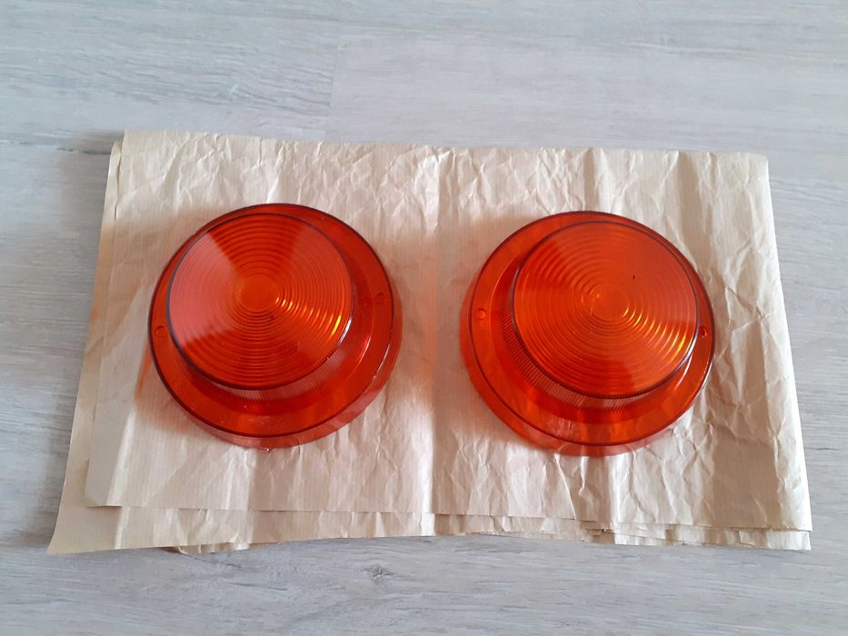 Нови стъкла за мигачи Варшава