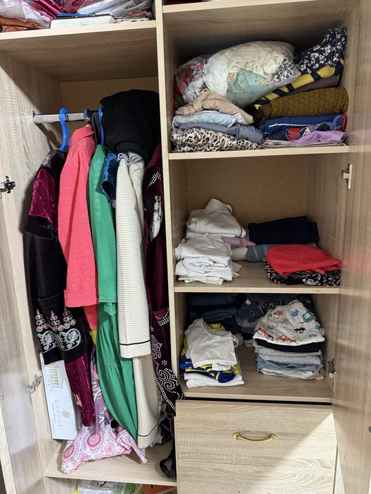 Продам спальный гарнитур