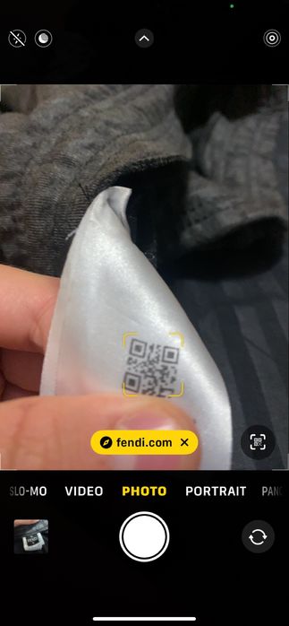 Pantaloni Scurti Fendi