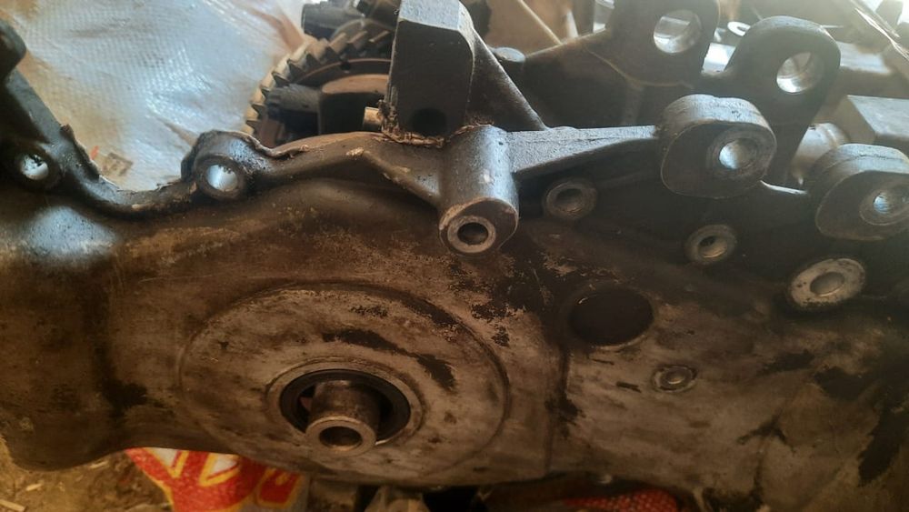 Джили Эмгранд х7  крассовер.