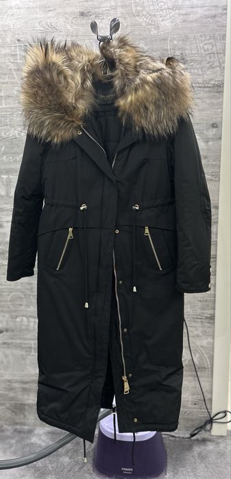 Дълга парка с естествен косъм