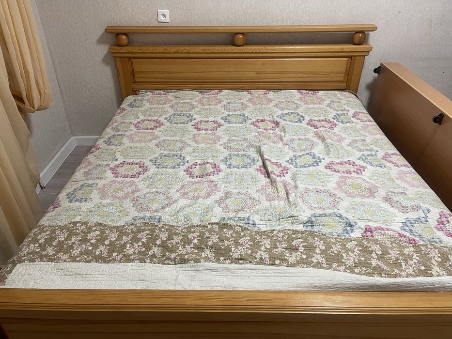 Продам кровать двуспальная