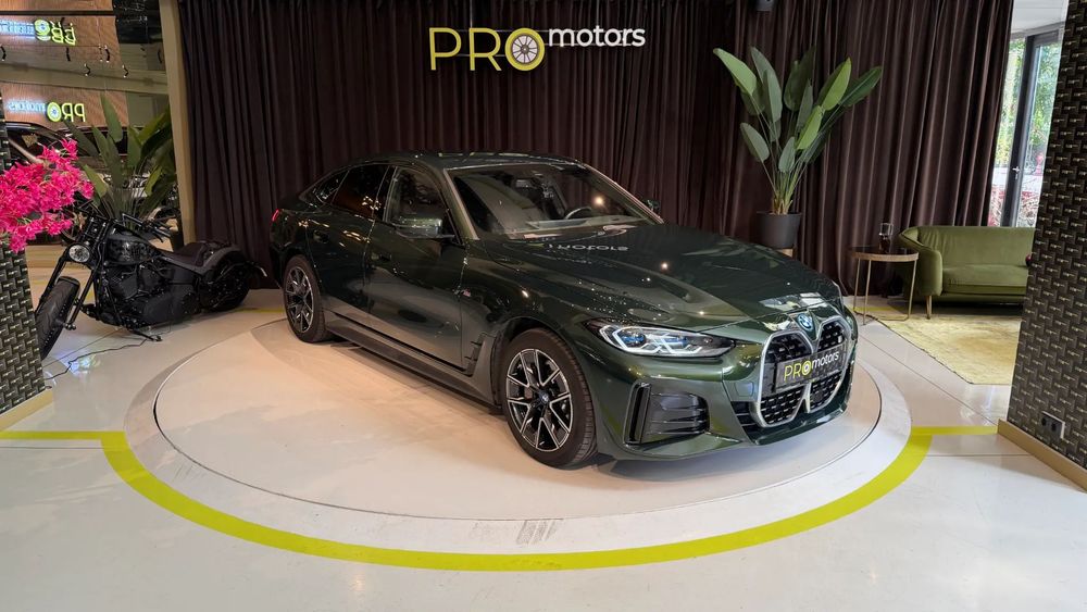 BMW i4