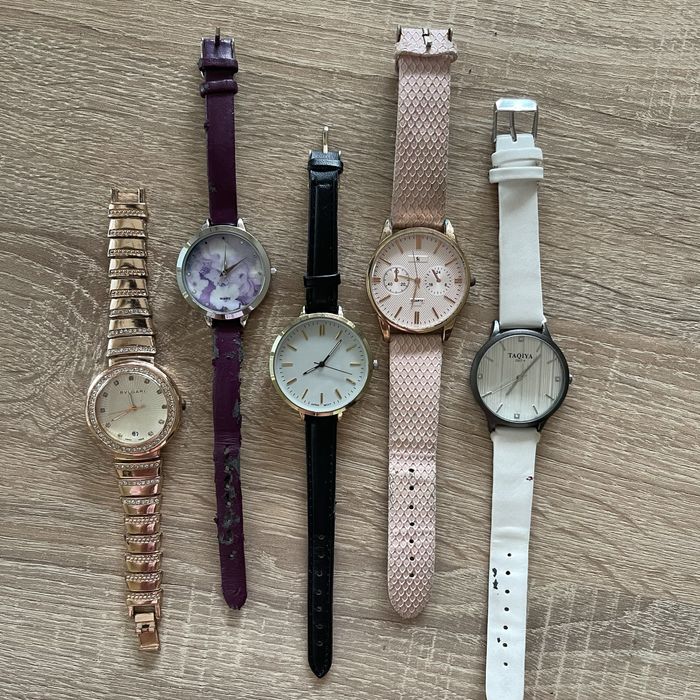 Лот дамски часовници