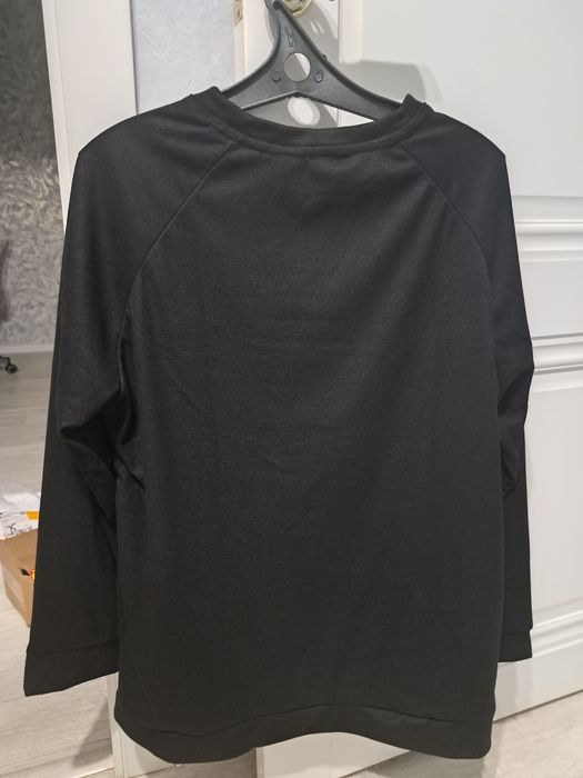 Продам кофту мужскую