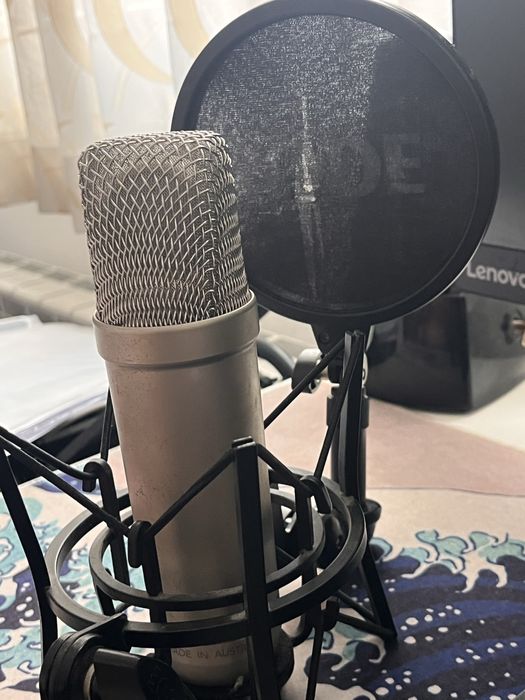 Кондензаторен микрофон RØDE NT1-A + Шок маунт и Поп филтър (Комплект)