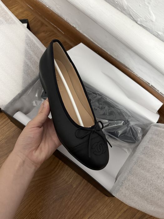 Черные балетки Chanel