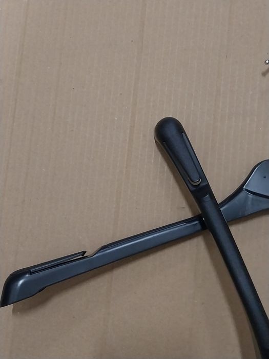 Umerase Adulti, pt Tricouri, Rochii, Fuste, Camasi, Bluz