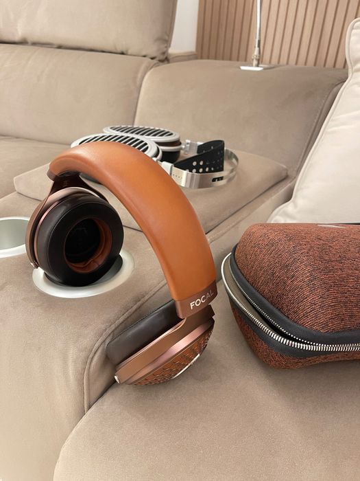 Căști hi-fi FOCAL Stellia ca noi !