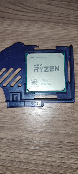 Процессор Ryzen 3 1200
