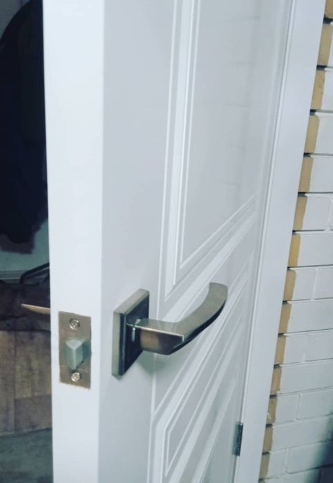 Установка дверей