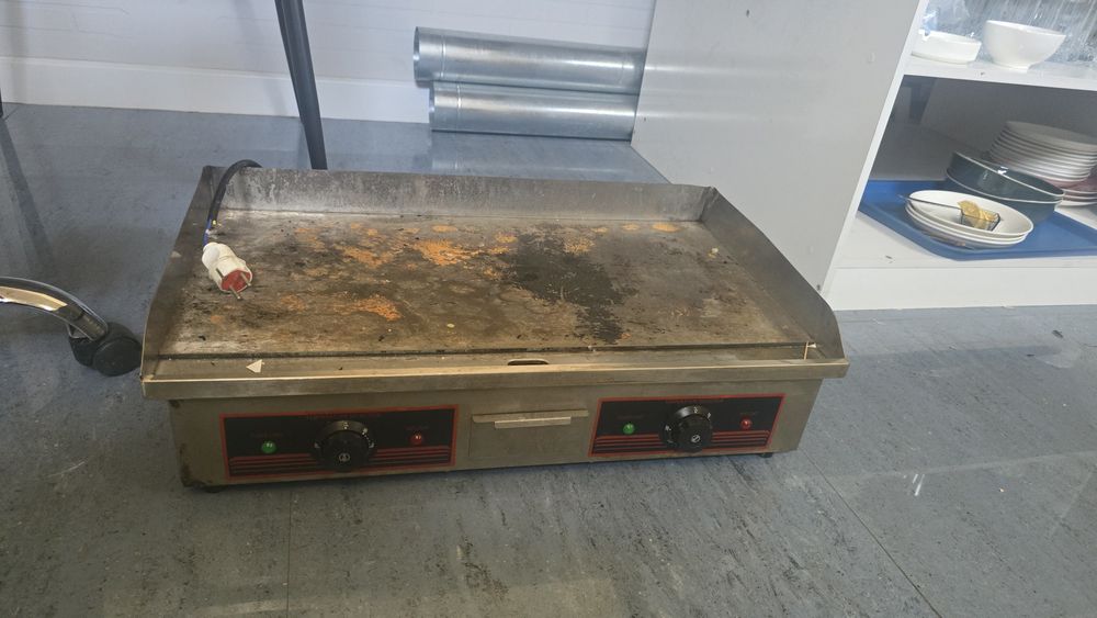Жарочная поверхность