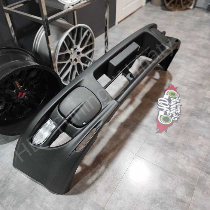 Бампер передний STI Subaru Impreza GC/GF