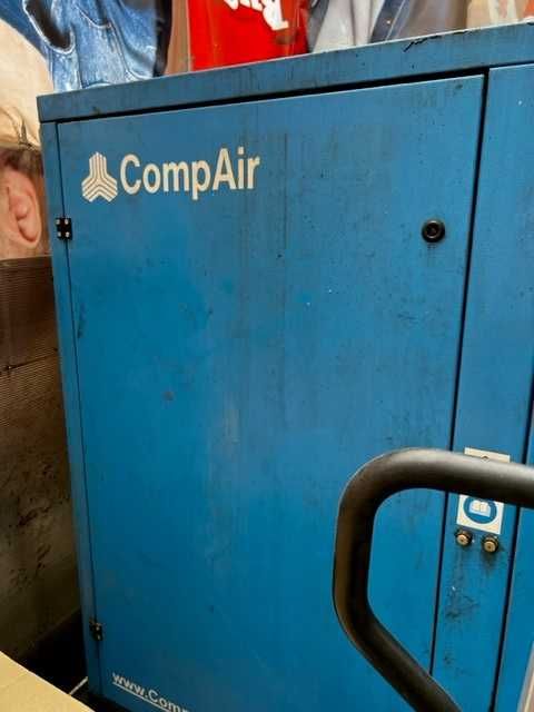 Компресор винтов  45 KW CompAir