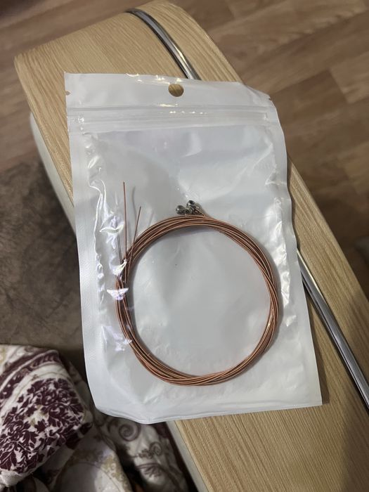 Акустическая гитара