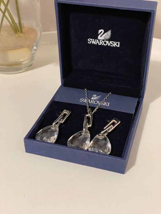 Комплект колие и обеци