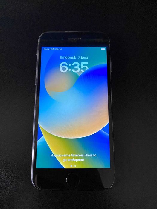 iPhone 8 Black 64 GB + Nokia TA1567 Dual Sim Card