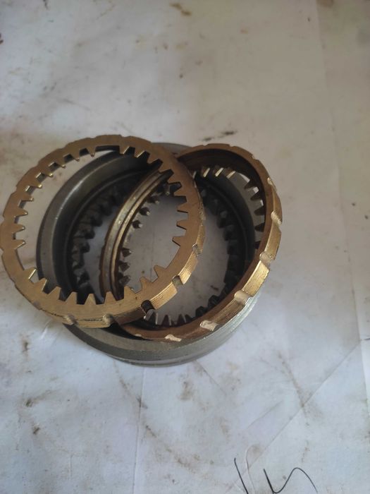 Продавам: Сегменти ремонтни.