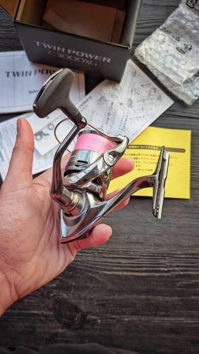 Shimano 24 Twin Power C3000XG FE