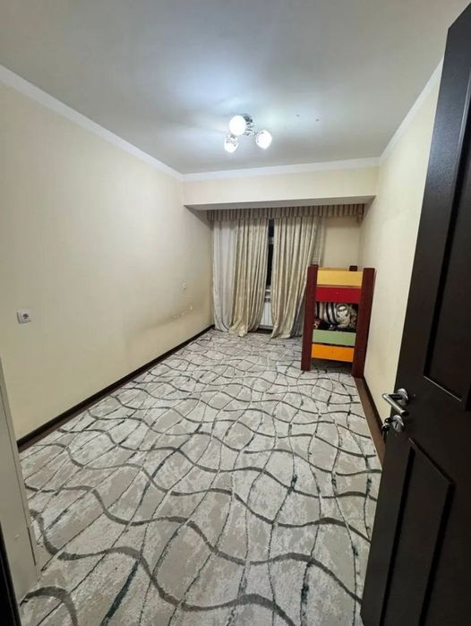 Сотилади Квартира!! Янгихаёт, 9-худуд, 2/7/7, 55м2.