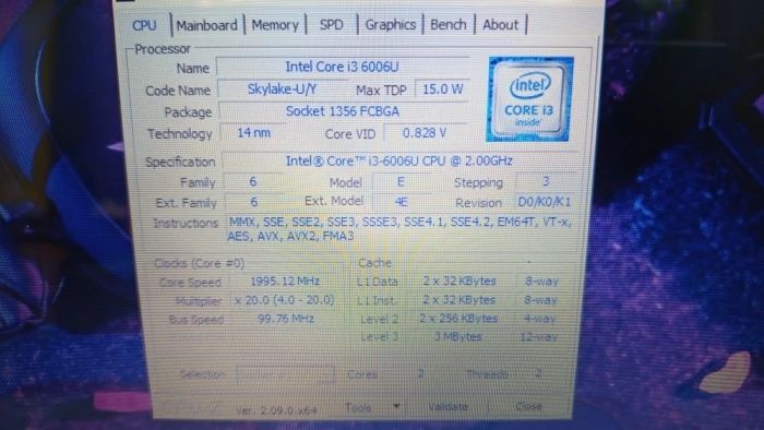 Lenovo 330-15IKB i3-6006u 2,00Ghz | 12Gb DDR4 | 256Gb SSD