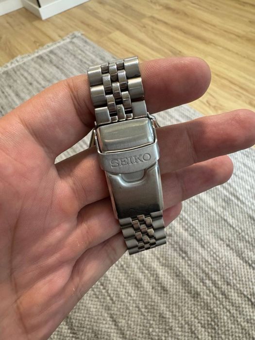 Наручные часы Seiko 5 Gmt