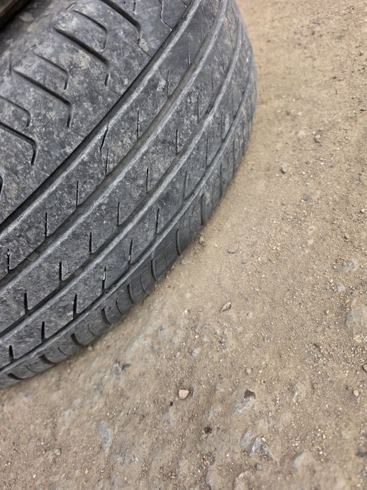 Продам комплект шин 215/60 r16