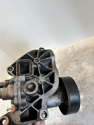 Водна помпа за Vauxhall Antara 2.2 Cdti (2013) 96868233