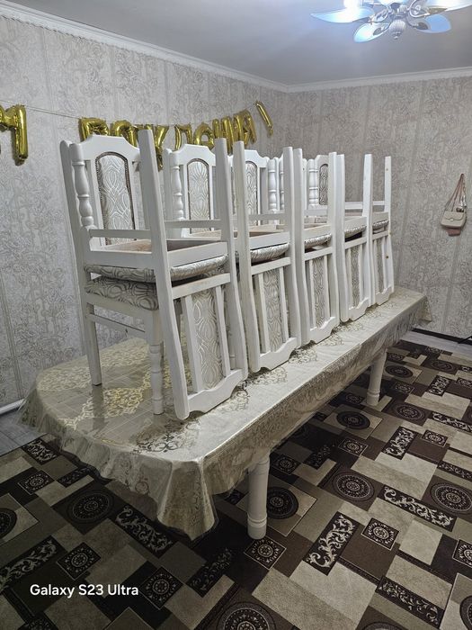 Продам стол стулья