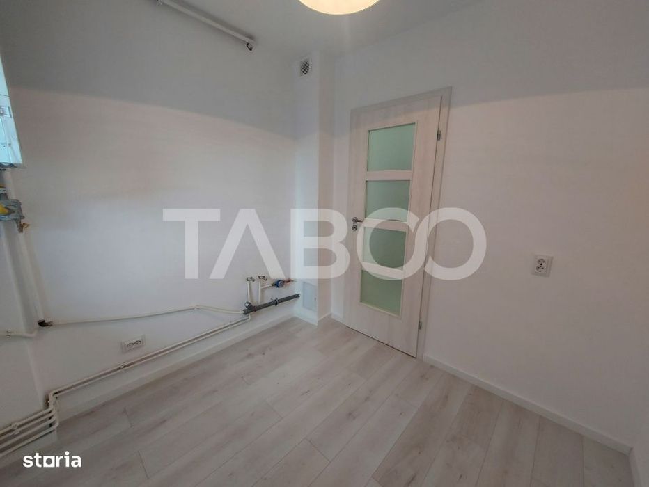 Apartament decoamandat de vanzare renovat complet zona Rahovei Sibiu