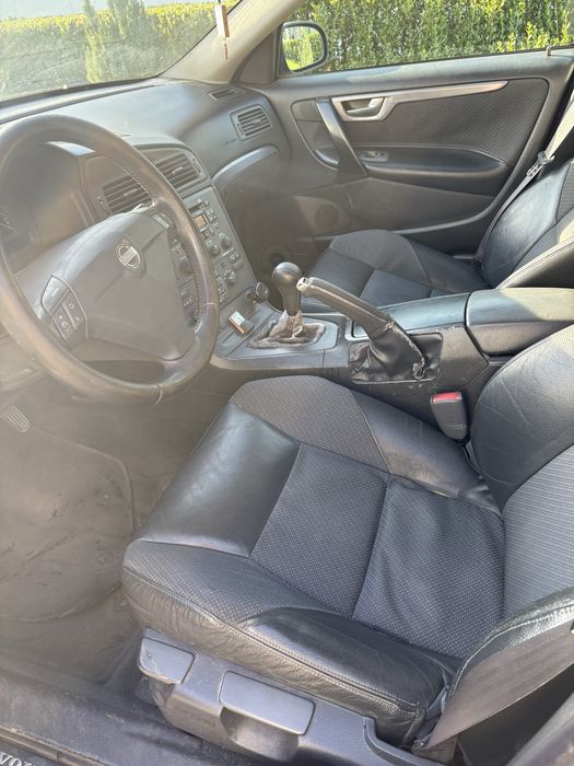 Volvo S60 2.4 D5