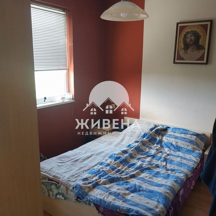 Продавам триетажна къща в с.Куманово, обл. Варна