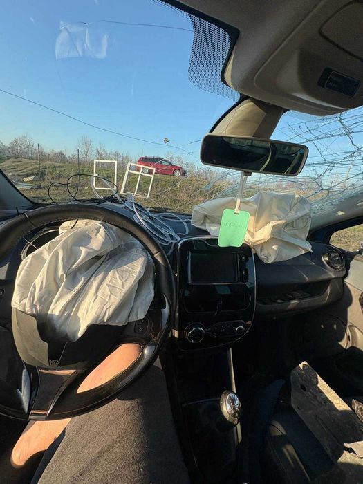 Renault Clio 4 2013 avariat