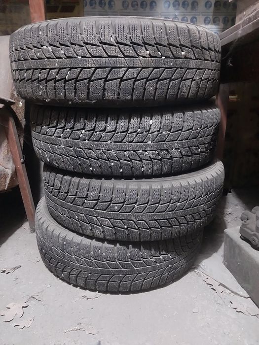 Triangle Snowlink PL01 185/65 R15
