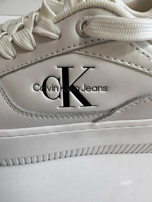 Нови дамски маратонки CALVIN KLEIN - Chunky Cupsole Low, 36 размер