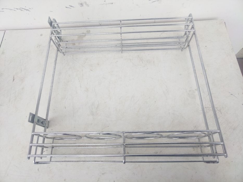 Механизъм стойка за вино ,вода, препарати, за шкаф за кухня с изтеглян