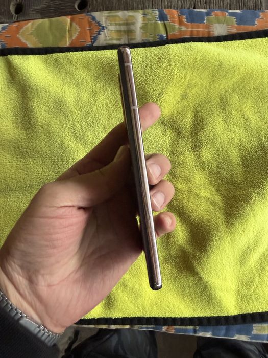 samsung s21 pamit 8.256g karea region holati yahwi