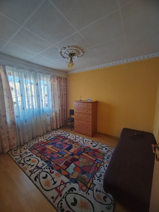 Apartament 3 camere decomandat – Vest / Piața Aurora