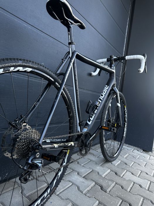 Карбонов гравел Cannondale 58см 28” 1х11