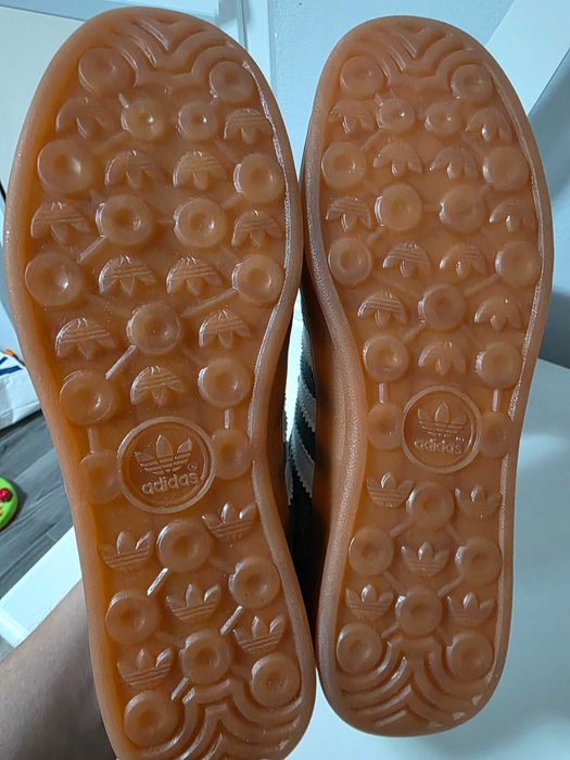 Adidas Gazelle marimea 39