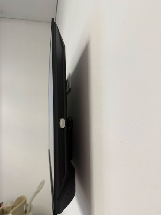 Телевизор Yasin