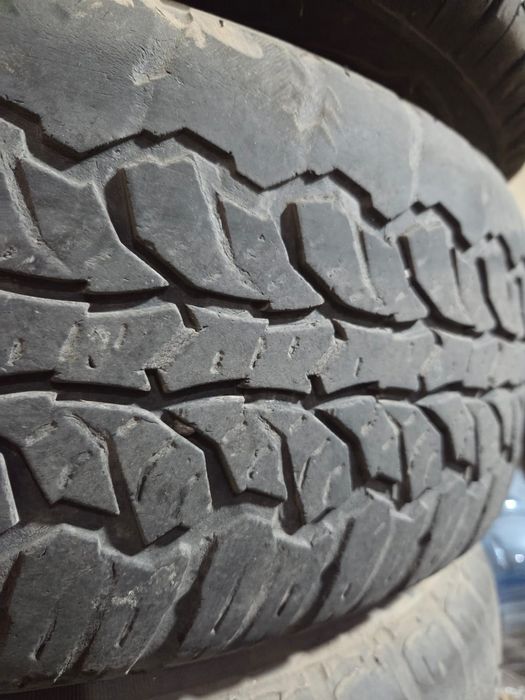 Продам летнию резину