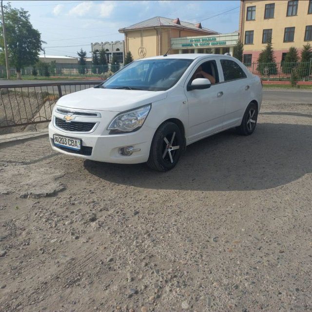 Moshina sastayanasi yaxshi