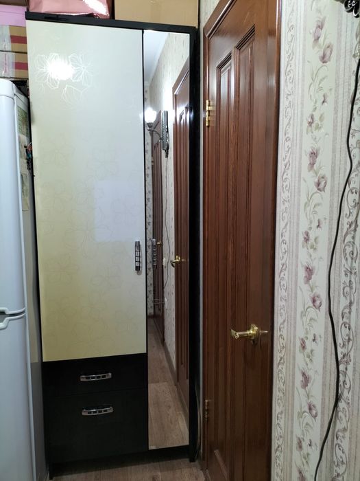 Продам прихожую