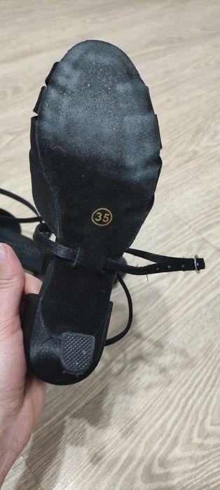 Туфли для танцев, модельной школы