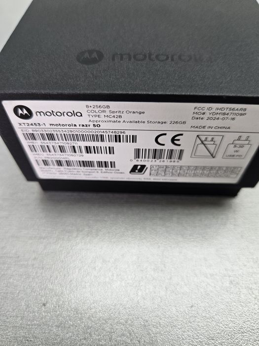 Motorola razr 50 256GB